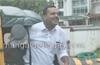 Mangaluru: Khaders time sense hailed; arrives for press meet in autorickshaw !